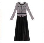 2024 European Summer Fashion: Slim Fit Pleated Stitch Dress M