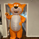 Oranž kutsika t&auml;ispuhutav kost&uuml;&uuml;m, t&auml;iskasvanu 150-190cm oranž