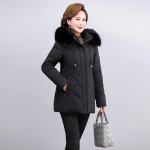 Keskealised ja eakad &uuml;lekaalulised naiste l&uuml;hikesed suure suurusega paksendatud soojad vatiga vooderdatud jakid 6XL must