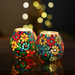 Teek&uuml;&uuml;nalde hoidjad kodu kaunistamiseks, mosaiikklaas, lilled Diwali kaunistuselemendid, Diwali kaunistuselement 2 tk pakis