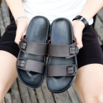 Meeste sussid, vabaajamood, meeste pl&auml;tud, suvised rannajalatsid 40 must