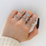 Ebakorrap&auml;rase v&auml;&auml;riskiviga esteetilised t&uuml;drukute &otilde;&otilde;nsad punased kivid naiste vedelad &otilde;&otilde;nsad vanaaegsed ehete aksessuaarid 5739801