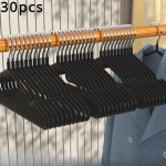 30 TK  &Otilde;mblusteta riidepuud, Lihtsad majapidamispuud m&auml;rgadele ja kuivadele riietele, Hoiustamispuud, Libisemiskindlad riidepuud 30PCS Black white