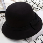 Prantsuse stiilis vibu Fedora m&uuml;tsid naistele Elegantsed &uuml;hev&auml;rvilised Cloche Hat Vintage kerged viltk&uuml;barad must