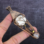 Natural Shell Gemstone Handmade Copper Wire Wrap Jewelry Pendant 4.02 h8c69 black
