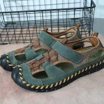 Meeste k&auml;sitsi valmistatud sandaalid v&auml;lisandaalid nahast sandaalid rannajalatsid matkamiseks v&auml;lissandaalid nahast 42 roheline