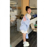 Korea stiilis ainulaadsed ja &scaron;ikid s&auml;rgid, sinised ja valged triibulised s&auml;rgid, uued kevadised ja suvised lahtised p&auml;ikesekaitse kerged jakid 2XL sinine
