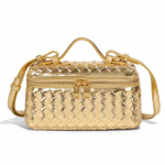 Uus klassikaline k&auml;sitsi kootud ruudukujuline tofu crossbody kott kuld