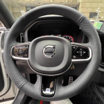 For Volvo V60 V40 XC90 S60 S90 XC40 S80 V90 Hand-stitched black non-slip Leather Car Steering Wheel Cover auto parts 2 black