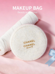 CHANEL Valge Kohev CHANEL BEAUT&Eacute; &Uuml;mar Meigikott, Pl&uuml;&uuml;sist T&otilde;mblukuga Kosmeetikakott, Luksusbr&auml;ndi Ilutarvik valge