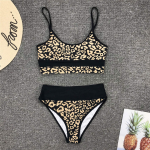 Kuldse tr&uuml;kiga k&otilde;rge v&ouml;&ouml;kohaga bikiinid naiste ujumisriided Kaheosaline bikiinikomplekt Bather Splicing supelkost&uuml;&uuml;m S leopard