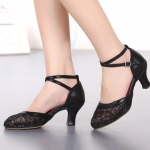 Tantsukingad naistele tantsusaalijalatsid Naiste t&uuml;drukud Tango ruudukujulised tantsujalatsid Salsa Sandral Kinnise varbaga v&auml;listingimustes kasutatavad pehmed h&otilde;bedased kingad 38