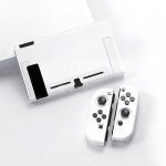 Switch Oled konsooli ja Joy-Consiga &uuml;hilduv kaitse&uuml;mbris, l&uuml;liti saab sisestada Shelliga dokki NS