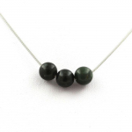 Pierres et Min&eacute;raux. Collier 3 perles S&eacute;raphinite 8 mm Chaine en acier inoxydable.