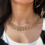 Moodne kaelakee naistele kuld