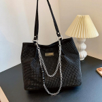 Luksuslik Rhinestone &auml;mbriga kandekott Naiste mood Suure mahutavusega k&auml;epidemega &otilde;lakott 34x11x26cm lahe must v&auml;rv