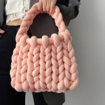 Naiste vabaaja k&auml;sitsi kootud ostukotid Mood pehme &otilde;lakott Omatehtud heegeldatud &auml;mbrikott Kootud kaenlaalused kotid 22x13x18cm