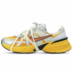 Nike V2K Run Madalad Vabaaja Jooksukingad Naistele Sidrun FD0736-100(Meeskond128-) 42.5