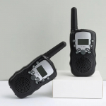 Laste walkie-talkied, laetavad, selge heliga, t&auml;iuslik s&uuml;nnip&auml;evakingitus 3-12-aastastele, v&auml;liseiklusteks, telkimiseks, matkamiseks
