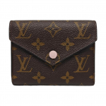 [Kasutatud] Louis Vuitton Victorine rahakott 'Pruun Monogramm L&otilde;uend/Roosa Ballerine' - V&auml;ga Hea #UFQRGE ONE SIZE