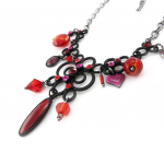Les Tr&eacute;sors De Lily [J0480] - Collier Cr&eacute;ateur 'M&eacute;lusine' rouge noir punane