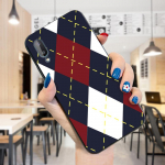 Lihtne helde prismaatilise mustriga telefoni&uuml;mbris Samsung A01