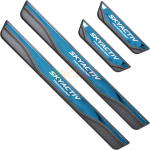 Mazda 3 lisatarvik 2014-2018  2022 Roostevaba Auto Uksepaku Kriimustuskaitse Sissep&auml;&auml;su Kaitse Pedaalikaitse Blue Sky Tech Logo