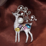 Peen luksuslik armas loomahirve pross, emane Inkrusteeritud l&auml;ikiv kuubikujuline tsirkooniumoksiidiga sobiv &uuml;likond, kleit-s&auml;rk Elegantne peomehe, kena kingitus kuld