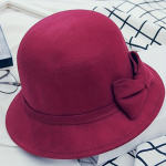 Prantsuse stiilis vibu Fedora m&uuml;tsid naistele Elegantsed &uuml;hev&auml;rvilised Cloche Hat Vintage kerged viltk&uuml;barad burgundiapunane