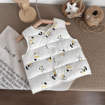 Lastele m&otilde;eldud puuvillased vestid, t&uuml;drukud ja poisid, kerge polsterdatud multifilmide vestiga jakk, s&uuml;gistalvised imikute riided 90