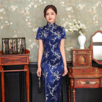 Kitsas Hiina traditsiooniline Cheongsam l&uuml;hikeste varrukatega, ees l&otilde;hikuga, vintage kleit naistele, pikk kleit, ploomi v&auml;rvi Qipao S tumesinine v&auml;rv