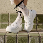 Adidas Wmns Adilette Platvorm-klomp 'Koorvalge' 38