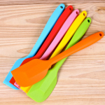 Silikoonist spaatliga keetmine K&uuml;psetamiseks kaabitsaga kooki koorev&otilde;i segamise taigna t&ouml;&ouml;riistad 21.4cm*4.1cm
