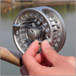 T&auml;ismetallist kalap&uuml;&uuml;girulli k&auml;rbsega kalap&uuml;&uuml;gi rattaga k&auml;rbsep&uuml;&uuml;k merevees mageveep&uuml;&uuml;giriistad 1PC