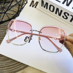 Naiste &auml;&auml;risteta kandilised p&auml;ikeseprillid Brand Designer p&auml;ikeseprillid Vintage Shades Naiste roosad prillid