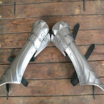 Keskaegne Lerp Warrior k&auml;sitsi valmistatud terasest gooti stiilis k&auml;epidemete paar Knight Gauntlets armor