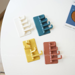 Kodumasinad, k&ouml;&ouml;gi- ja vannitoakonksud, jumalikud t&ouml;&ouml;riistad, praktilised majapidamiskonksud, p&ouml;&ouml;rlevad konksud pruun