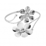 Naiste avatud randmepael Lilledekooriga reguleeritav kividekoor, poleeritud metallist &uuml;hev&auml;rviline randmemansett liialdatud peo&otilde;htu balliklubi k&auml;sivarre ehted k&auml;ev&otilde;ru kuldne