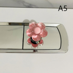 1 tk Roosa k&auml;epidemega tualeti surunupp Pikkade k&uuml;&uuml;nte kaitsja Toa vee surunupp Loputusnupp L&uuml;liti Tualetipaagi surunupp Vann A3