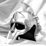 Rooma gladiaatori kiiver k&auml;sitsi sepistatud spartalase soomus naelutatud harjaga LARP SCA kingitus kiiver