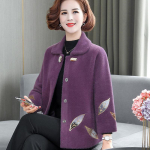 Soe naaritsa imitatsiooniga kasukas keskealistele naistele s&uuml;gisel 4XL