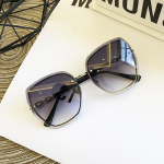 Naiste &auml;&auml;risteta kandilised p&auml;ikeseprillid Brand Designer p&auml;ikeseprillid Vintage Shades Naiste roosad prillid