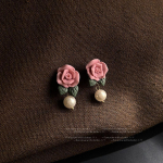 Klassikaline lilleline barokk p&auml;rliga k&otilde;rvar&otilde;ngad Naturaalsed mageveep&auml;rlitest ehted naistele moe kingitus hulgim&uuml;&uuml;k