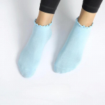 Uued Professionaalsed Kahe varbaga joogasokid Naiste seljataga hingavad volangid Ballet Pilates Sokid Silikoonist Libisemiskindlad Tantsu spordisokid