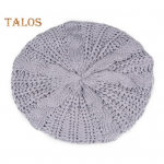 Naiste s&uuml;gisene talvem&uuml;ts, kootud m&uuml;ts, &uuml;hev&auml;rviline, elastne, keerutatud tekstuur, hoiab soojas bareti, fotorekvisiitidega m&uuml;ts &otilde;ues tegutsemiseks, reisimiseks, jalgrattas&otilde;iduks helehall v&auml;rv