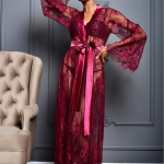 Naiste j&auml;&auml;siidist hommikumantlid &Ouml;&ouml;s&auml;rk, pikk kleit, s&uuml;gav V pikkade varrukatega kimonokleit kardigan, lahtine seksikas magamisriietus pitsist pesu &ouml;&ouml;s&auml;rk XS veinipunane v&auml;rv