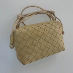 Kott Naiste Kott Uus Ehtne Nahk Lamba Nahk Kootud Kott Lihtne Ja Mitmek&uuml;lgne &Uuml;he &Otilde;la Crossbody V&auml;ike Ruudukujuline Kott 17x5.5x11cm khaki