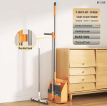 Pehmete harjastega hari ja k&uuml;hvel komplekt kleepumatu karvade funktsiooni ja kaabitsaga