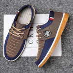 Meeste vabaajajalatsid Vulkaniseeritud t&ouml;&ouml;jalatsid V&otilde;rgust kerged meeste spordijalatsid Canvas Meeste kingad zapatos para hombres 39