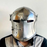 Barbuta 18g Teras  LARP Cosplay Kost&uuml;&uuml;m Keskaegne Ratsu  Visoriga Kiiver  Parim Kingitus